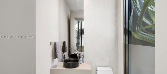 8 Schlafzimmer Villa in Miami, USA, Nr. 614441 17