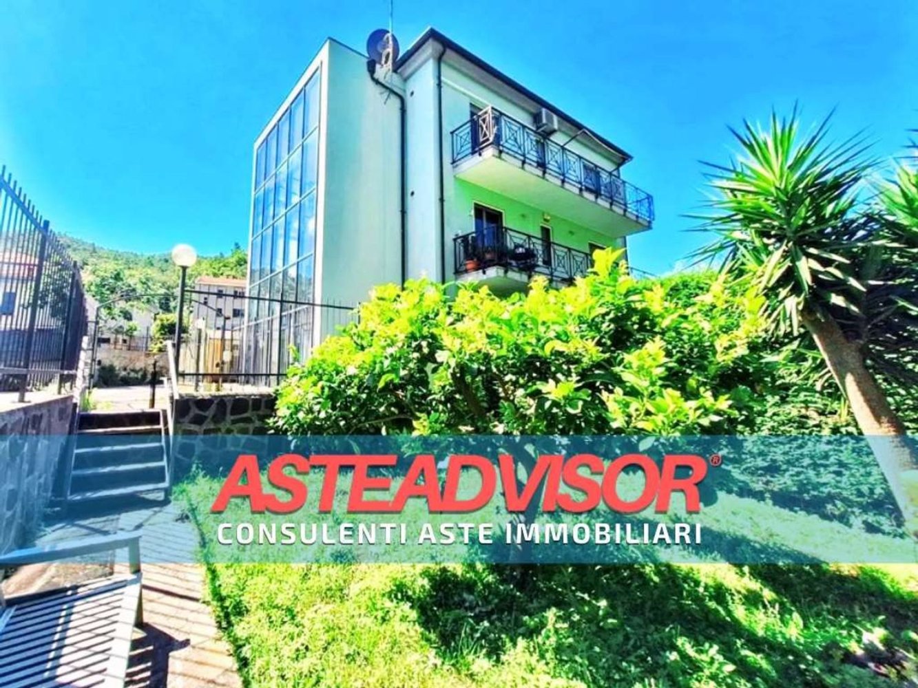 3 bedrooms Apartment in Vado Ligure, Italy No. 370731