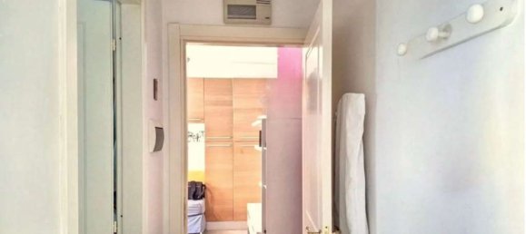 3 bedrooms Apartment in Vado Ligure, Italy No. 370731 9