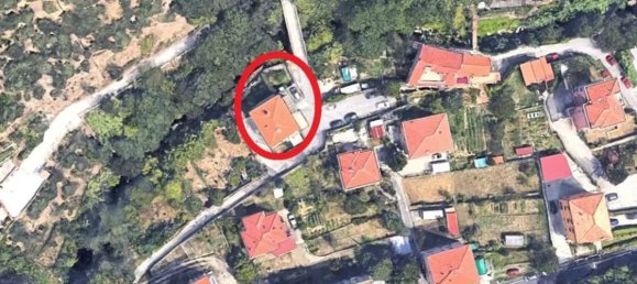 3 bedrooms Apartment in Vado Ligure, Italy No. 370731 13