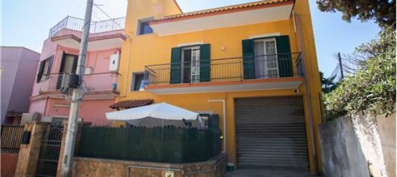 Дом с 4 спальнями в Сиракузы, Италия № 280157 23