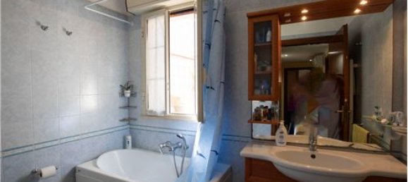 Дом с 4 спальнями в Сиракузы, Италия № 280157 9