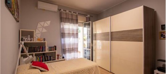 Дом с 4 спальнями в Сиракузы, Италия № 280157 4