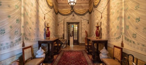 26 غرف نوم فيلا في Capannori, Italy رقم 369760 16