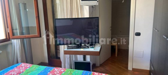 4 bedrooms Apartment in Urbino, Italy No. 64491 11