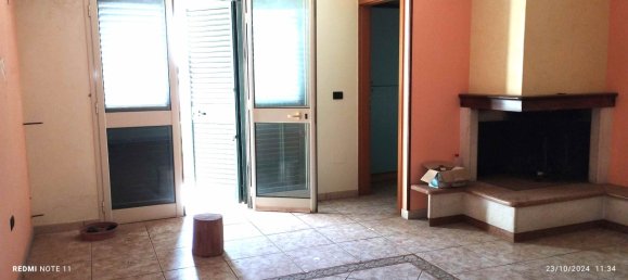 Квартира с 3 комнатами в Ugento, Италия № 127958 7