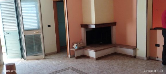 Квартира с 3 комнатами в Ugento, Италия № 127958 13