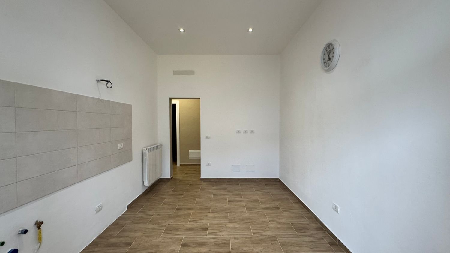 3 bedrooms Apartment in Piombino, Italy No. 381764