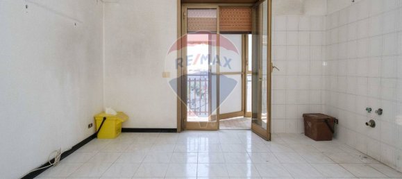 Apartamento de 5 habitaciónes en Misterbianco, Italy No. 303148 9