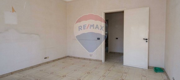 Apartamento de 5 habitaciónes en Misterbianco, Italy No. 303148 18