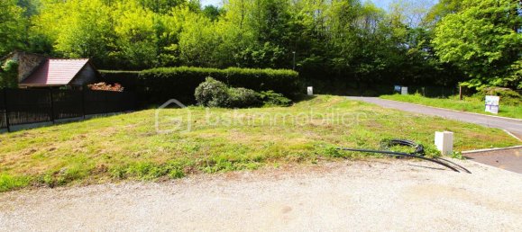 Land in Epernon, France No. 39431 3