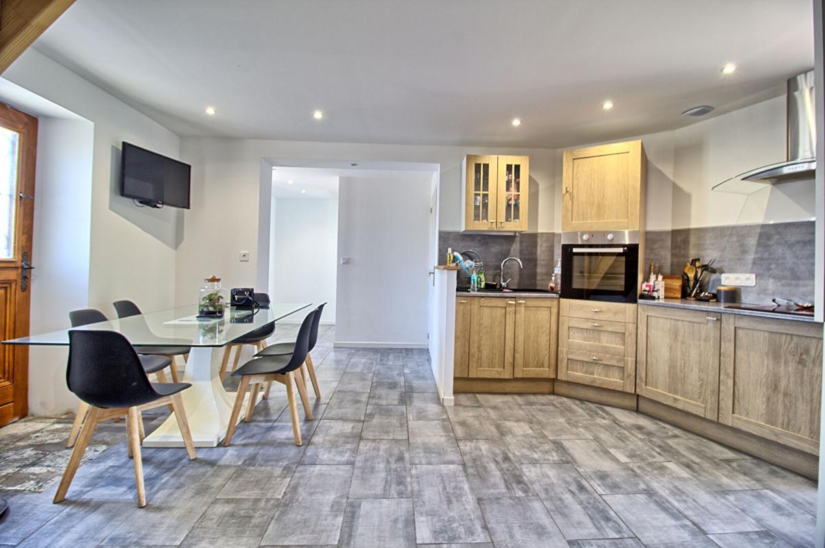 2 غرف نوم منزل في Maine-et-Loire, France رقم 98343