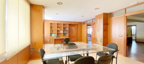 9 غرف نوم مكتب في Marbella, Spain رقم 150830 15