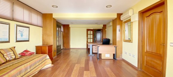 9 غرف نوم مكتب في Marbella, Spain رقم 150830 8