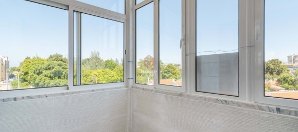 3 bedrooms Apartment in Cascais, Portugal No. 66837 12