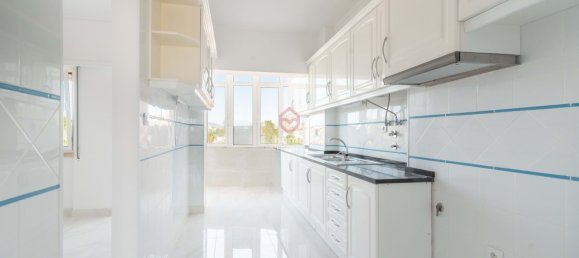 3 bedrooms Apartment in Cascais, Portugal No. 66837 9