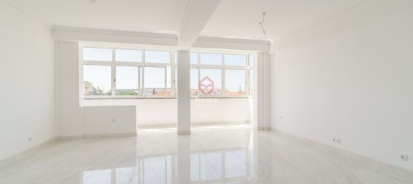 3 bedrooms Apartment in Cascais, Portugal No. 66837 2