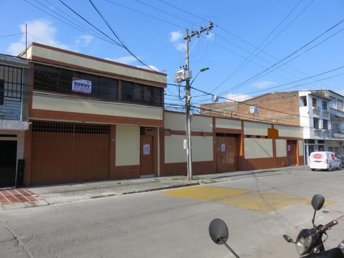 5 bedrooms House in Valle del Cauca, Colombia No. 4256