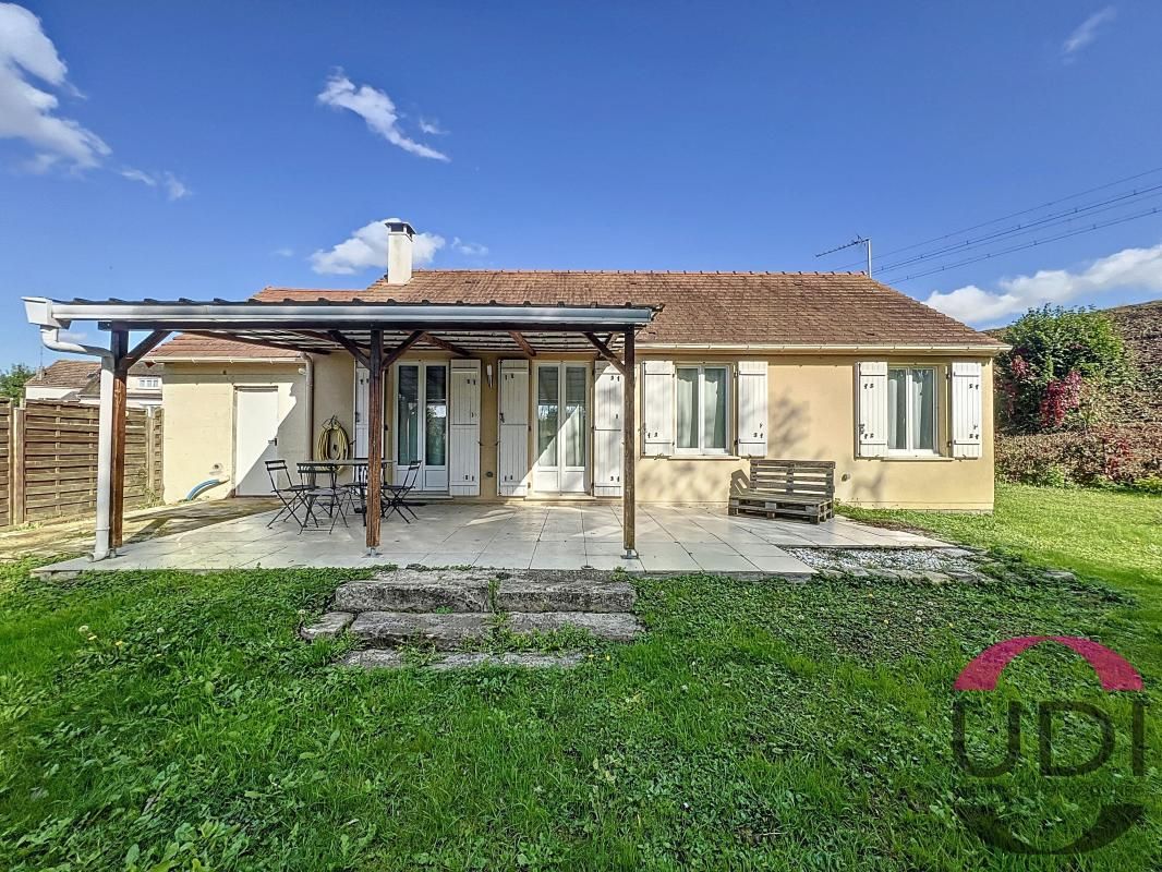 3 bedrooms House in Ballancourt-sur-Essonne, France No. 163320