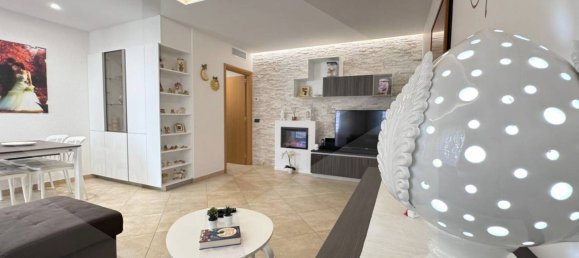 3 rooms Apartment in Noicattaro, Italy No. 30504 3