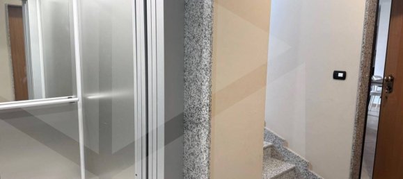 3 rooms Apartment in Noicattaro, Italy No. 30504 40