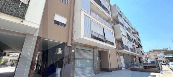 3 rooms Apartment in Noicattaro, Italy No. 30504 50