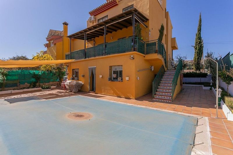 3 غرف نوم منزل في Cullar Vega, Spain رقم 226014