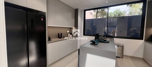 4 Schlafzimmer Villa in Tilal City, UAE, Nr. 16822 4