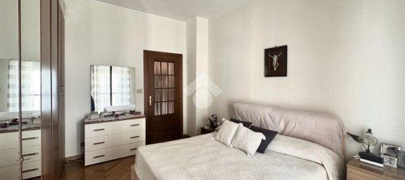 2 chambres Appartement à Turin, Italy No. 263403 10