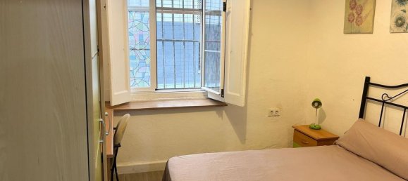 4 bedrooms Apartment in Cadiz, Spain No. 170689 11