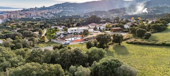 Земельный участок 1239м² в Аяччо, Франция № 52747 3