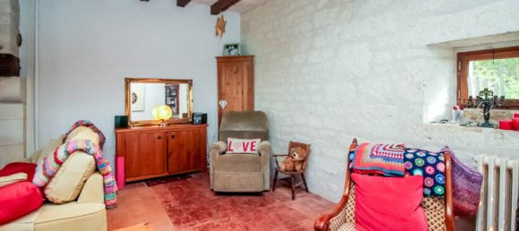 Casa de 3 dormitorios en Lucay-le-Male, France No. 75086 17