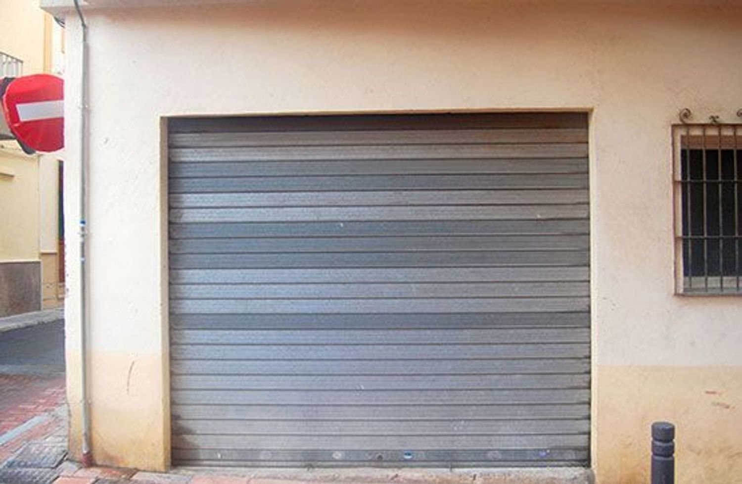 196m² Commercial property in Granada, Spain No. 78249