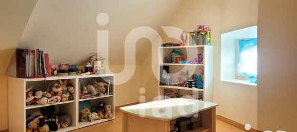 5 chambres Châteaux à Désertines, France No. 274958 9