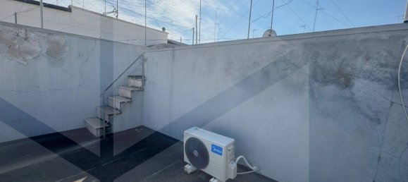 3 rooms House in Mola di Bari, Italy No. 17161 26