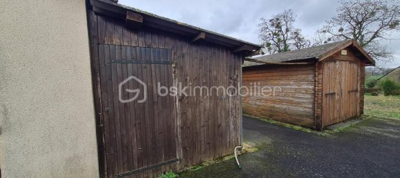 2 bedrooms House in Humbligny, France No. 68799 12