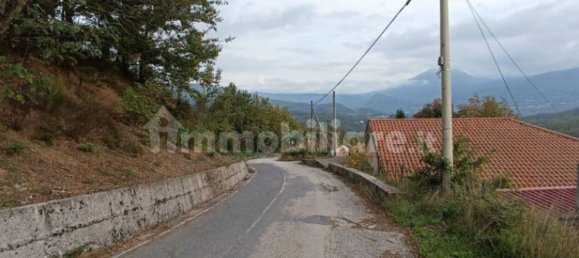 3 bedrooms House in Lauria, Italy No. 31866 11