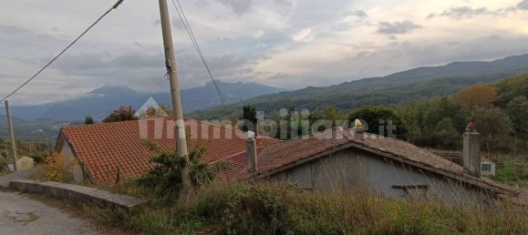 3 bedrooms House in Lauria, Italy No. 31866 20