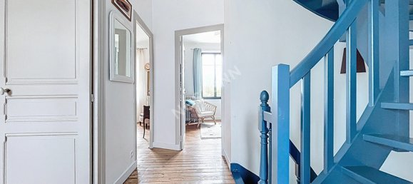 4 bedrooms House in Nantes, France No. 111357 6