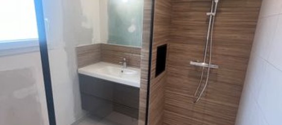 3 bedrooms House in Devecey, France No. 363955 7