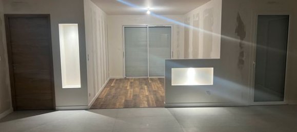 3 bedrooms House in Devecey, France No. 363955 4