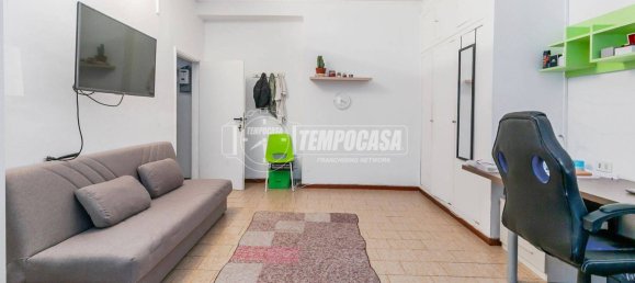2 bedrooms Apartment in Milan, Italy No. 377103 11