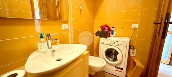 2 rooms Apartment in Rocca di Cambio, Italy No. 9399 10