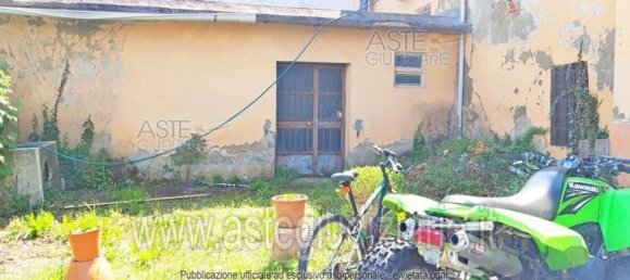 10 rooms Apartment in Santa Maria a Monte, Italy No. 48830 5