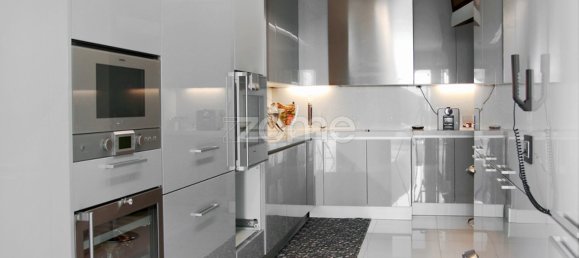 4 bedrooms Duplex in Lisbon, Portugal No. 73722 5