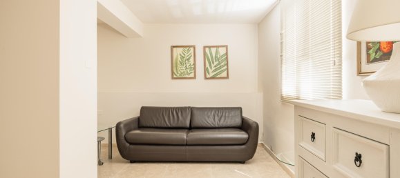 6 bedrooms Villa in Lucca, Italy No. 76787 25