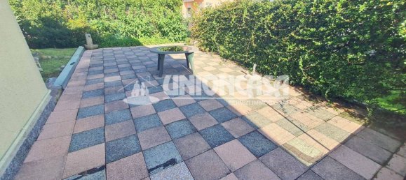 3 غرف نوم فيلا في Olgiate Comasco, Italy رقم 263506 3