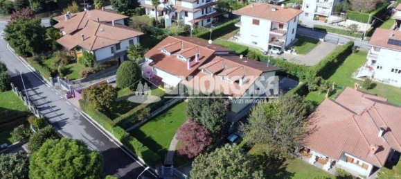 3 غرف نوم فيلا في Olgiate Comasco, Italy رقم 263506 8