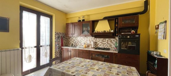 3 bedrooms Apartment in Amelia, Italy No. 293729 7