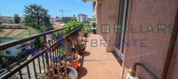 3 غرف نوم شقة في Gallarate, Italy رقم 318968 17